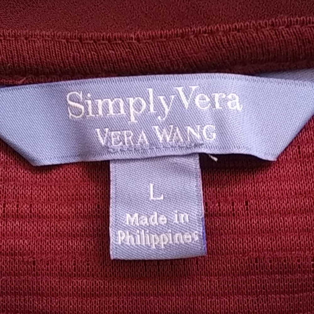 Simply Vera Wang Top. - Picture 3 of 8